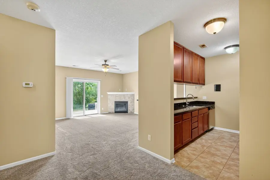 6350 Coachlight Drive #3204, West Des Moines, IA 50266 - Image #2