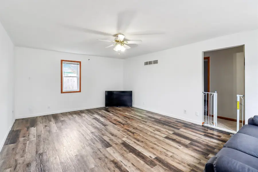 213 E Poplar Street, Roland, IA 50236 - Image #2