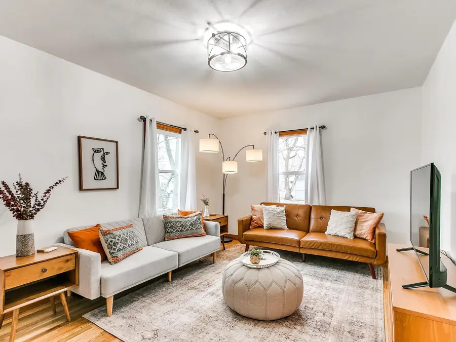 2912 Cleveland Avenue, Des Moines, IA 50317 - Image #2