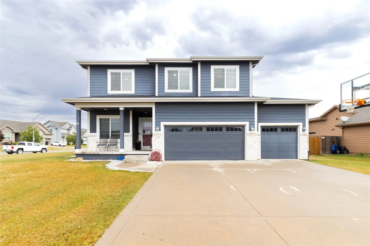 555 NE Bowman Drive, Waukee, IA 50263 - Image #1