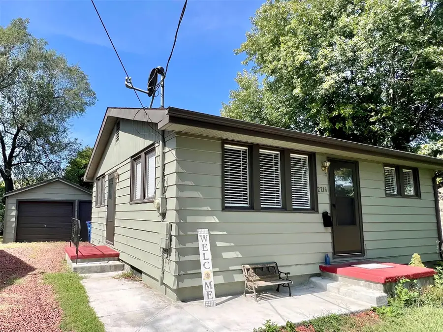 2216 Lay Street, Des Moines, IA 50317 - Image #3