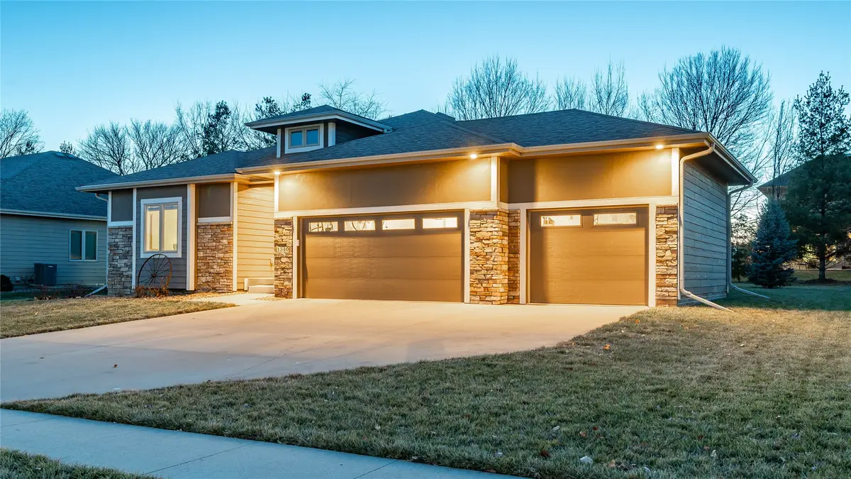 1340 Twelve Oaks Drive, Polk City, IA 50226 - Image #1