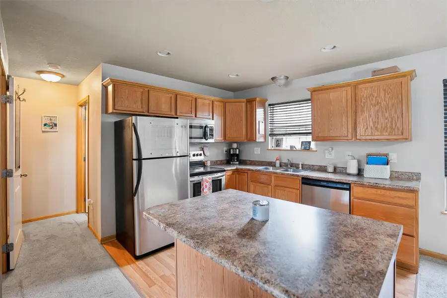 1129 Flagstone Lane, Pleasant Hill, IA 50327 - Image #2