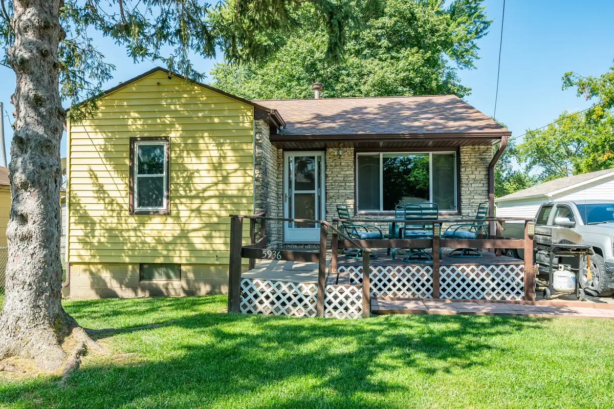 5936 SW 2nd Street, Des Moines, IA 50315 - Image #1