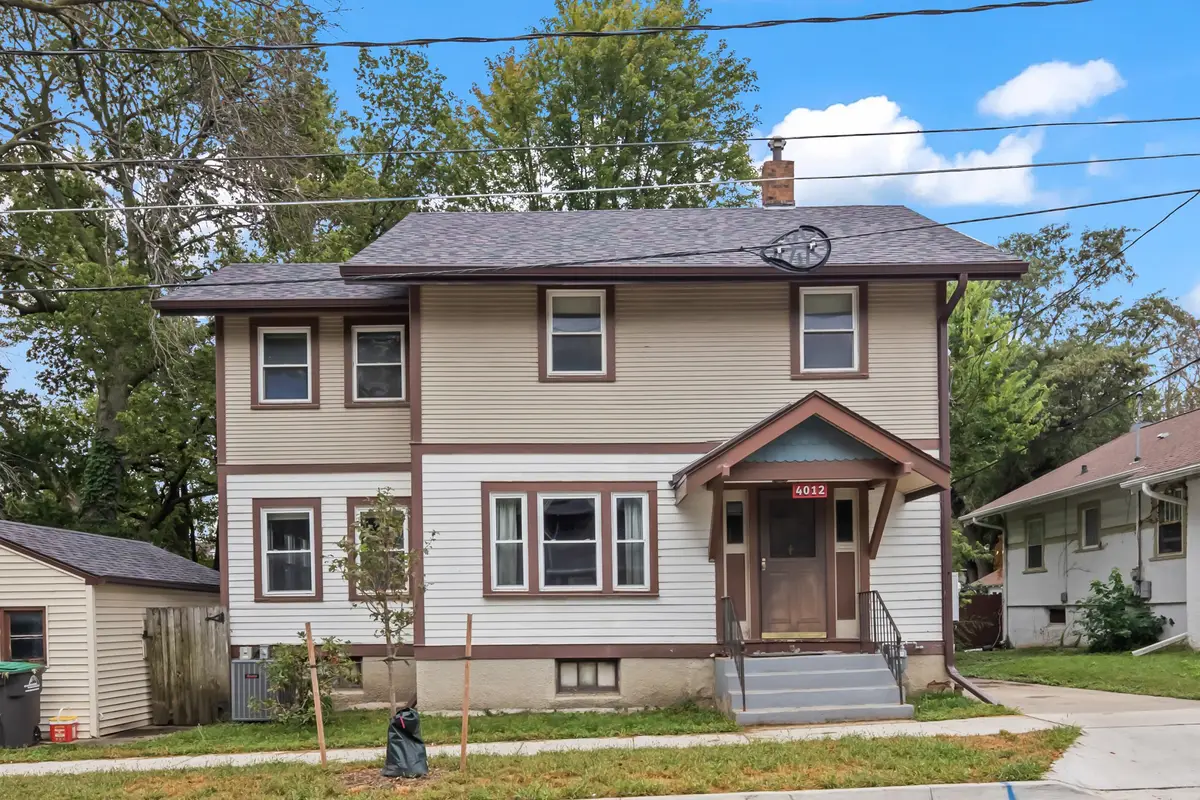 4012 Pleasant Street, Des Moines, IA 50312 - #1