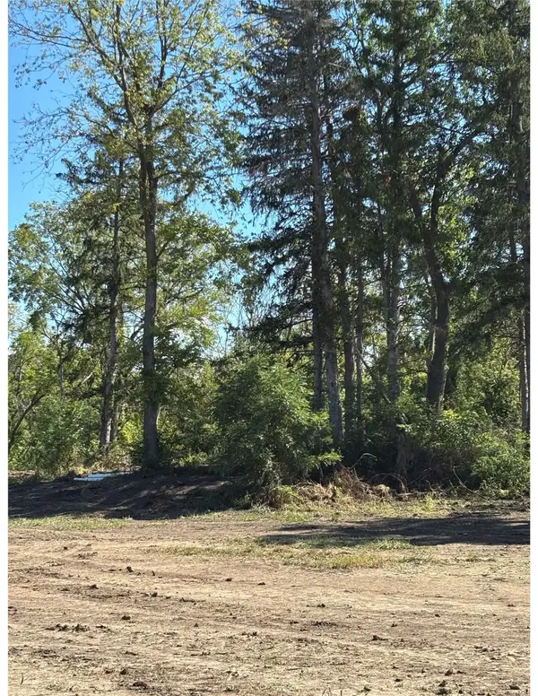 21 NW Creekside Street, Johnston, IA 50131