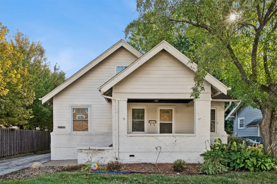 2207 Beaver Avenue, Des Moines, IA 50310 - Image #2