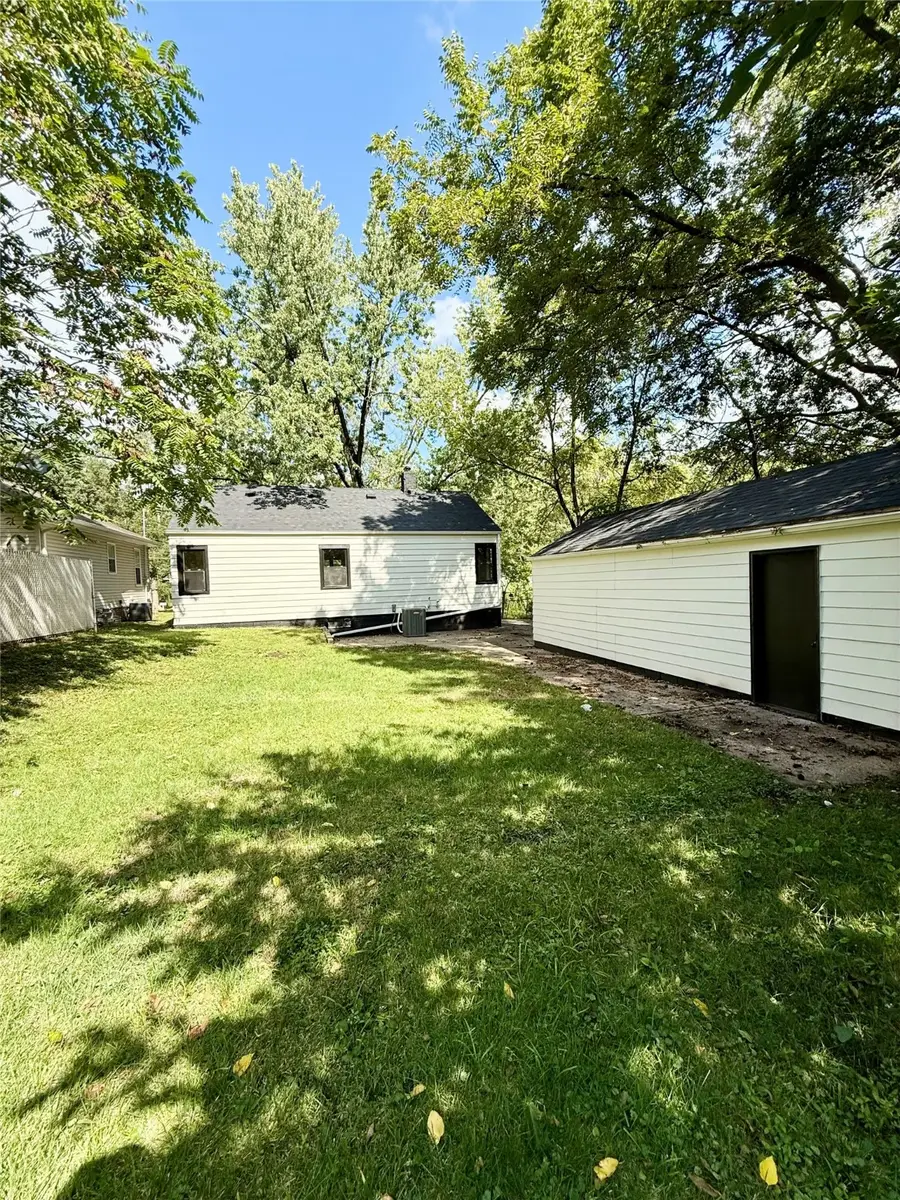 2730 Sheridan Avenue, Des Moines, IA 50310 - Image #3