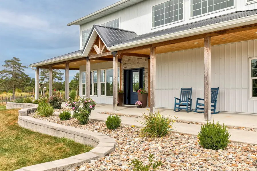 1890 Hogback Bridge Road, Winterset, IA 50273 - Image #2