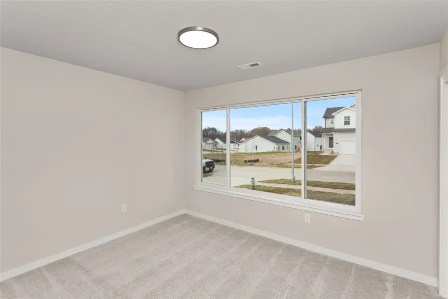 4307 Grover Woods Lane, Des Moines, IA 50317 - Image #3