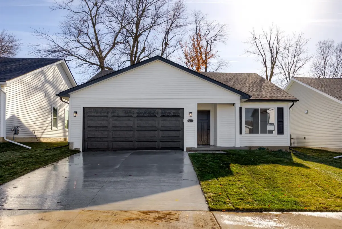 4311 Grover Woods Lane, Des Moines, IA 50317 - Image #1