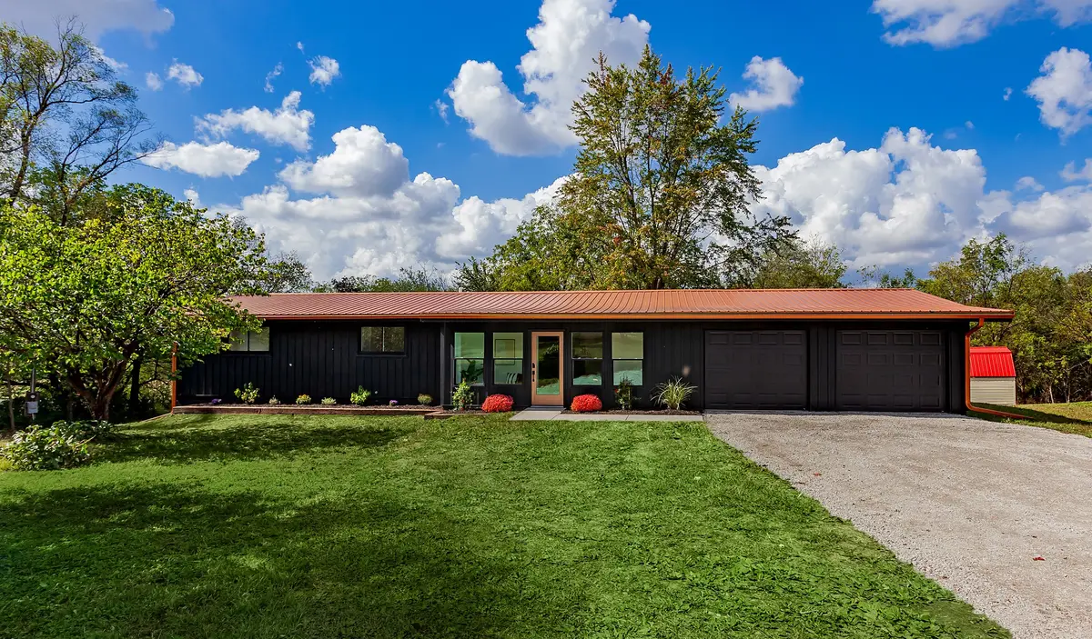 1447 Warren Avenue, Cumming, IA 50061 - #1