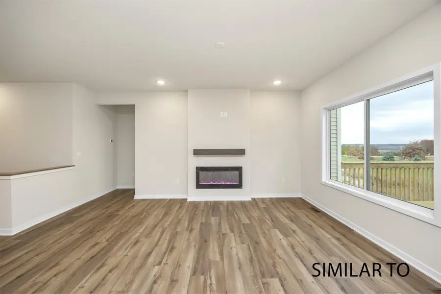 9127 Robinson Drive, West Des Moines, IA 50266 - Image #3