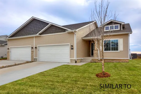 9123 Robinson Drive, West Des Moines, IA 50266