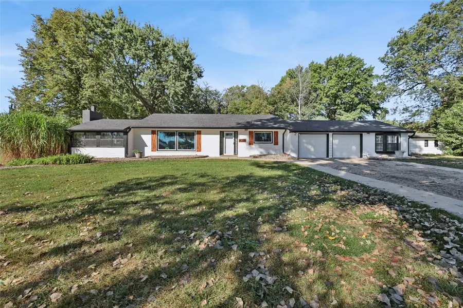1028 28th Street, West Des Moines, IA 50266 - Image #2