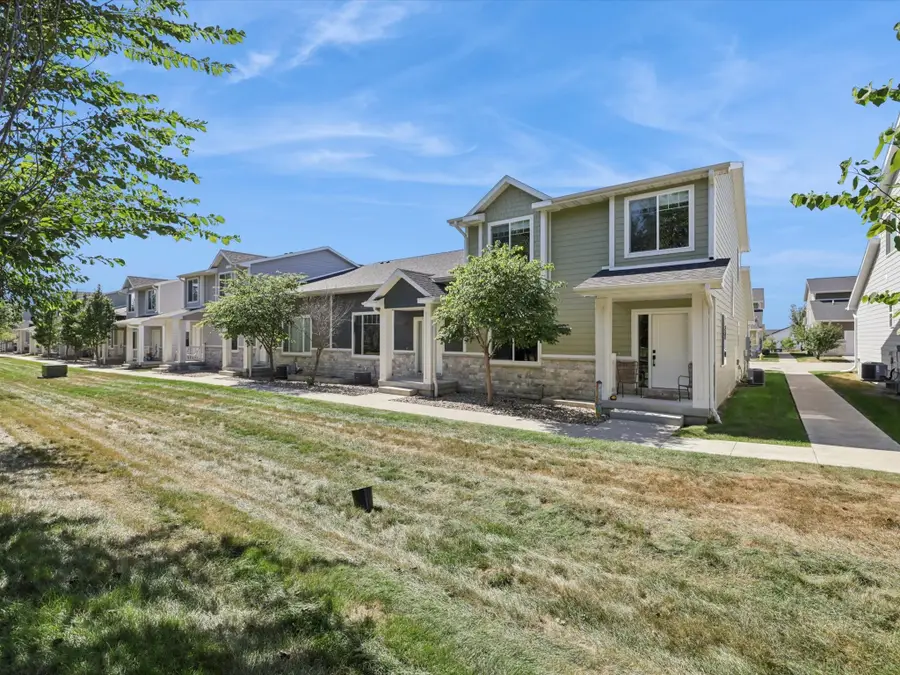 533 Spring Crest Lane, Waukee, IA 50263 - Image #2