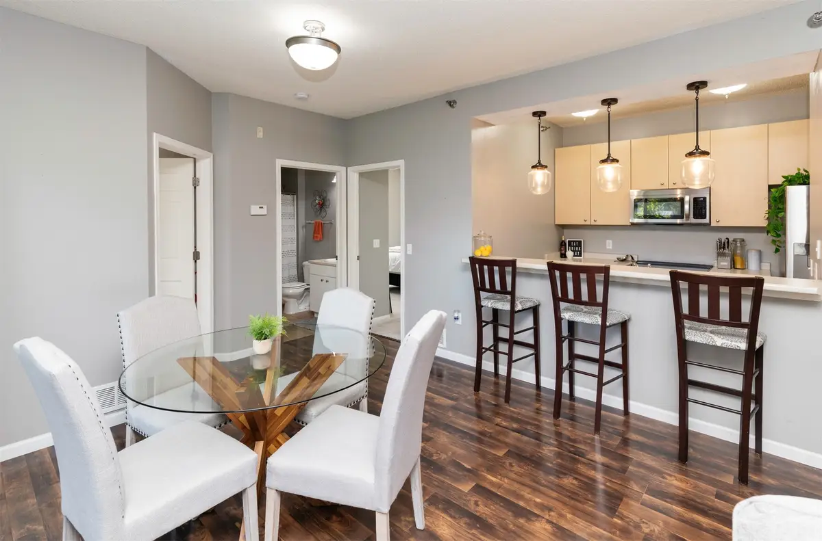 1740 SE L.a. Grant Parkway #30, Waukee, IA 50263 - Image #1