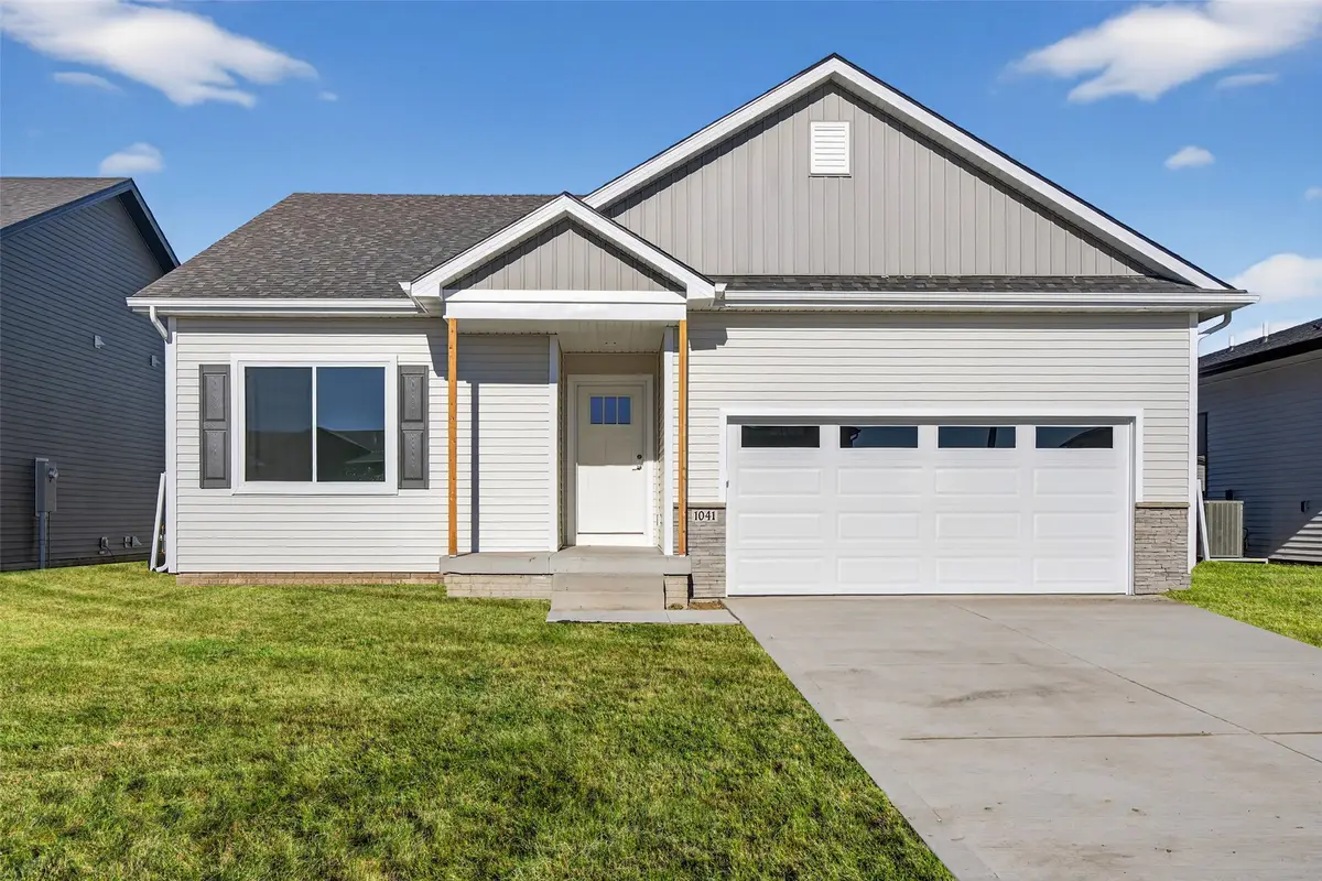 1041 NW Yorktown Drive, Waukee, IA 50263 - Image #1