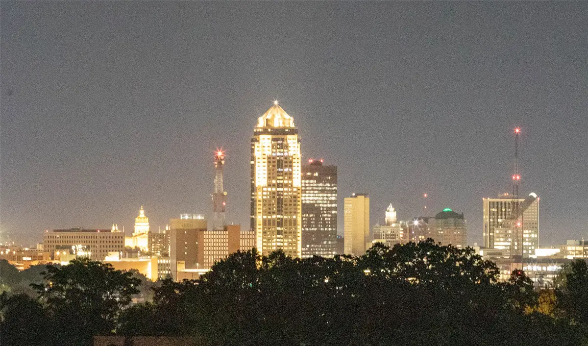 3663 Grand Avenue #804, Des Moines, IA 50312 - #1