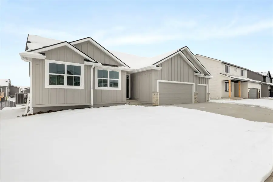 3116 NW 27th Circle, Ankeny, IA 50023 - Image #2