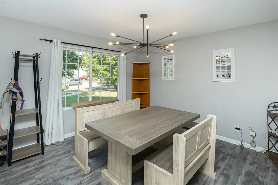 825 SE Hummingbird Circle, Waukee, IA 50263 - Image #3