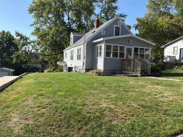 220 Virginia Avenue, Des Moines, IA 50315