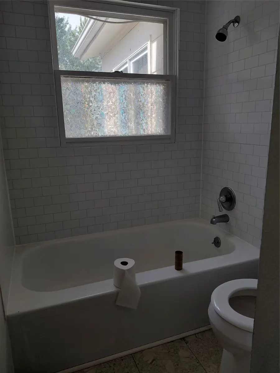 9128 Woodmayr Drive, Norwalk, IA 50211 - Image #3