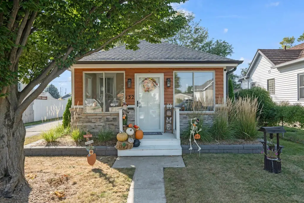 132 3rd Street, West Des Moines, IA 50265 - Image #1