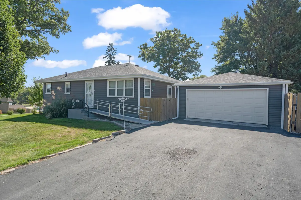 320 Burlington Avenue, Martensdale, IA 50160 - Image #1