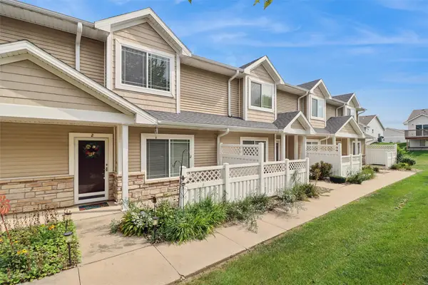 2321 Hart Avenue #2, Des Moines, IA 50320