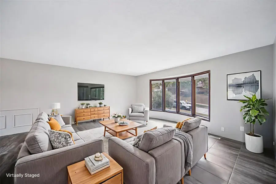 10475 Sunset Terrace, Clive, IA 50325 - #3