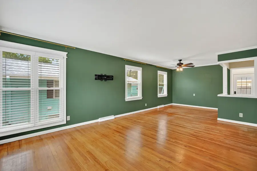 2908 Meadow Lane, West Des Moines, IA 50265 - Image #2