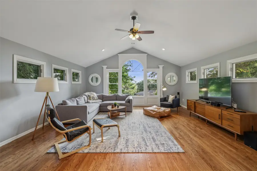 3939 River Oaks Drive, Des Moines, IA 50312 - Image #2