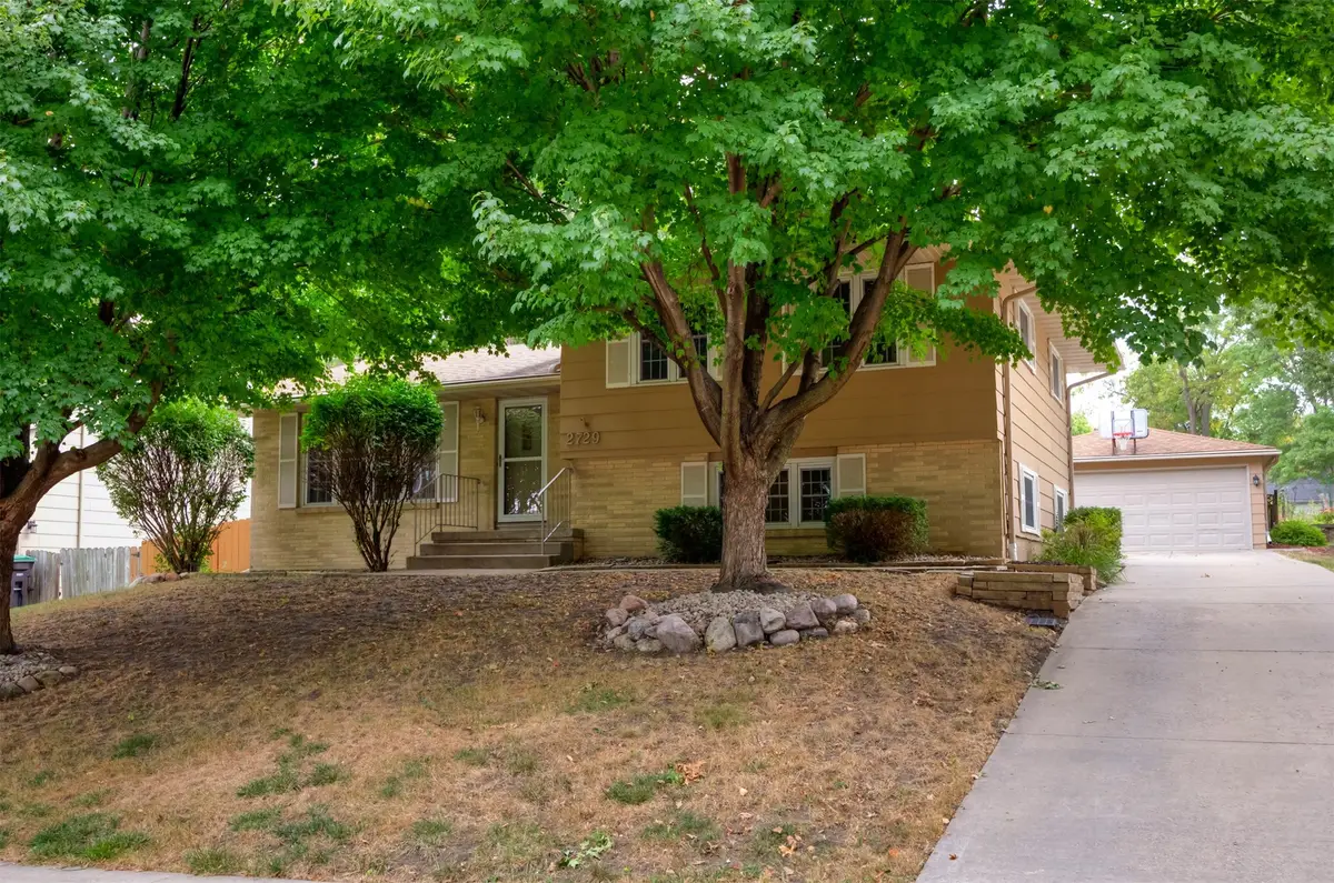 2729 67th Street, Des Moines, IA 50322 - Image #1