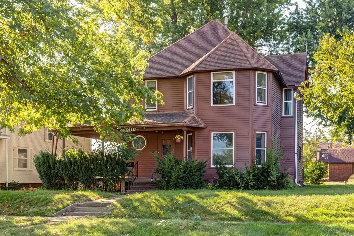 1913 Warford Street, Perry, IA 50220 - Image #1