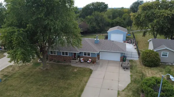 3320 Patricia Drive, Urbandale, IA 50322