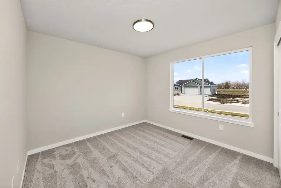 2415 Spruce Street, Granger, IA 50109 - Image #3