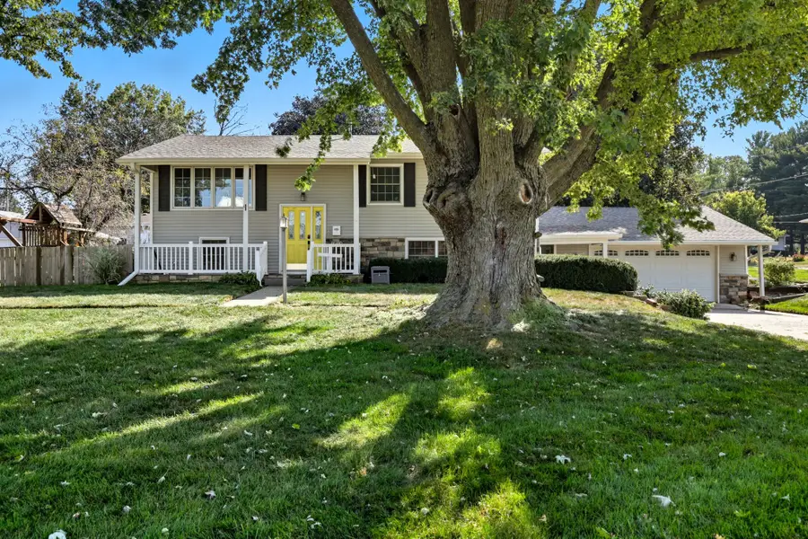 1519 Greene Street, Adel, IA 50003 - Image #2