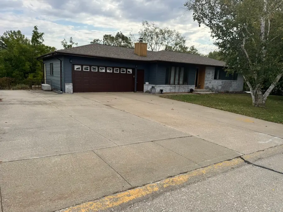 800 N 4th Street, Guthrie Center, IA 50115 - Image #3