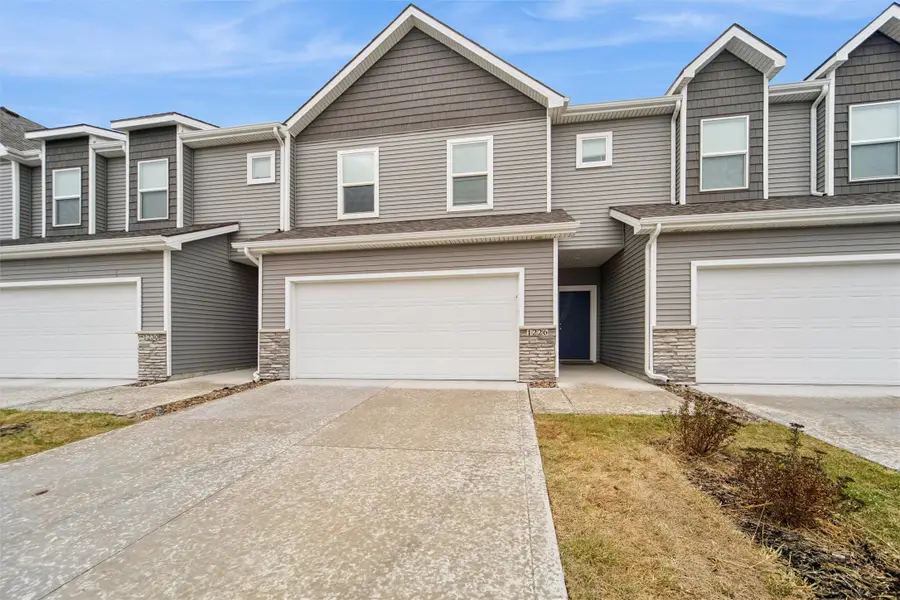 1226 NW 33rd Lane, Ankeny, IA 50023 - Image #2