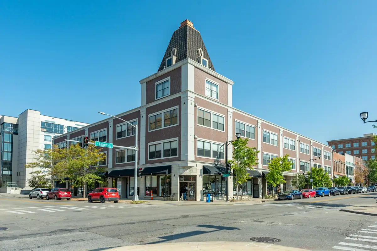 400 E Locust Street #207, Des Moines, IA 50309 - Image #1