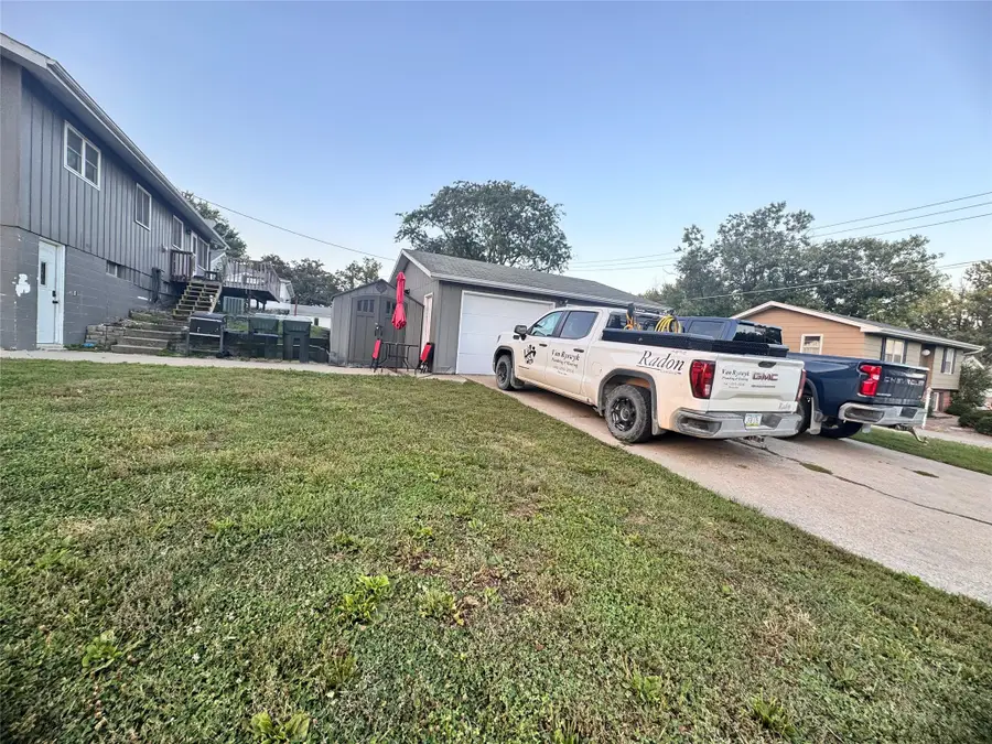 411 N Virginia Street, Monroe, IA 50170 - Image #2