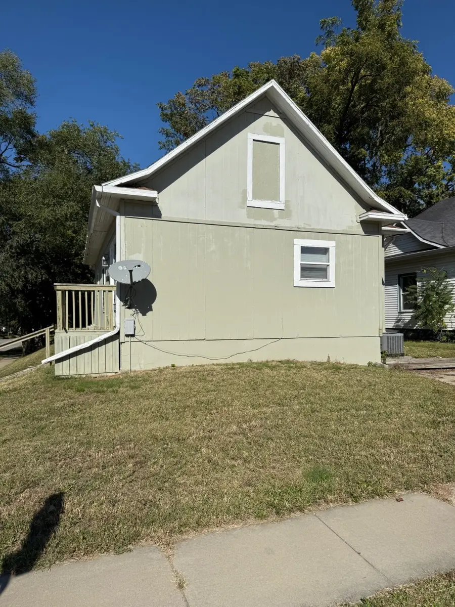 1503 13th Street, Des Moines, IA 50314 - Image #2