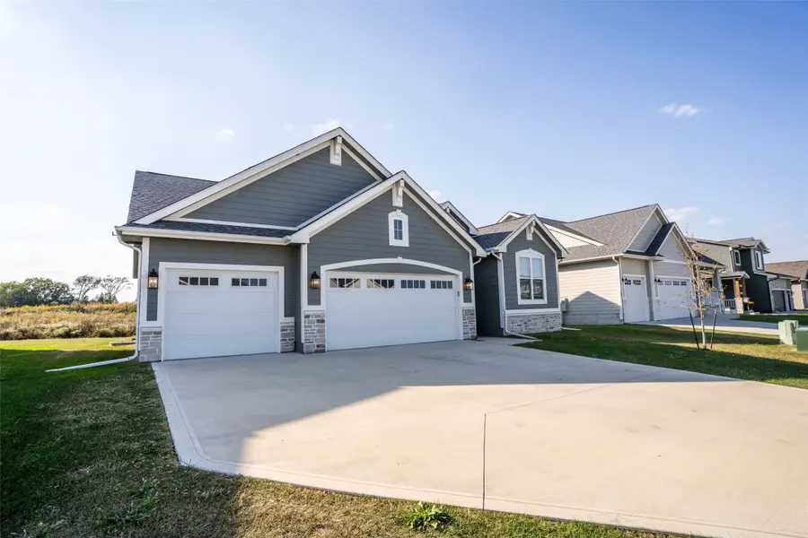 2391 SE 5th Street, West Des Moines, IA 50265 - Image #2