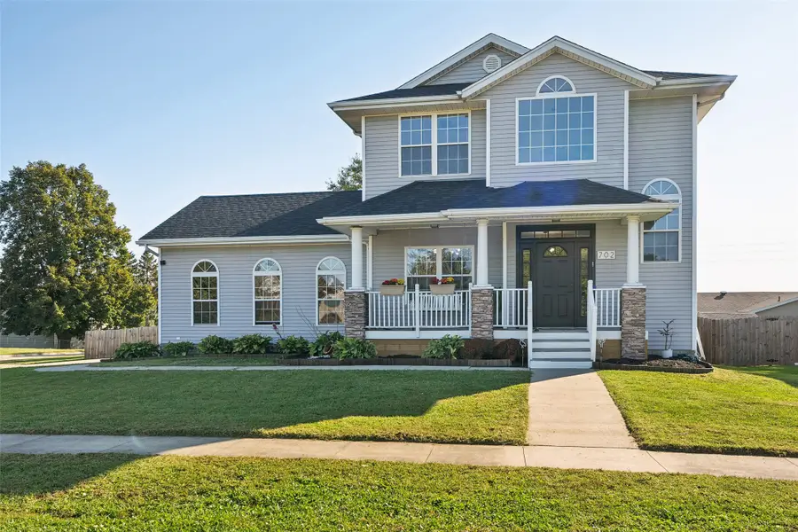 702 Marshall Court N, Prairie City, IA 50228 - Image #2