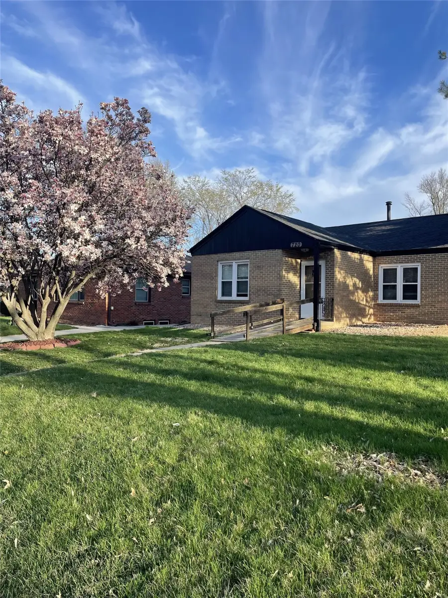 720 Valhigh Road, West Des Moines, IA 50265 - Image #3