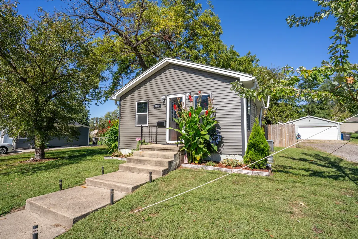 3120 Garfield Avenue, Des Moines, IA 50317 - Image #1