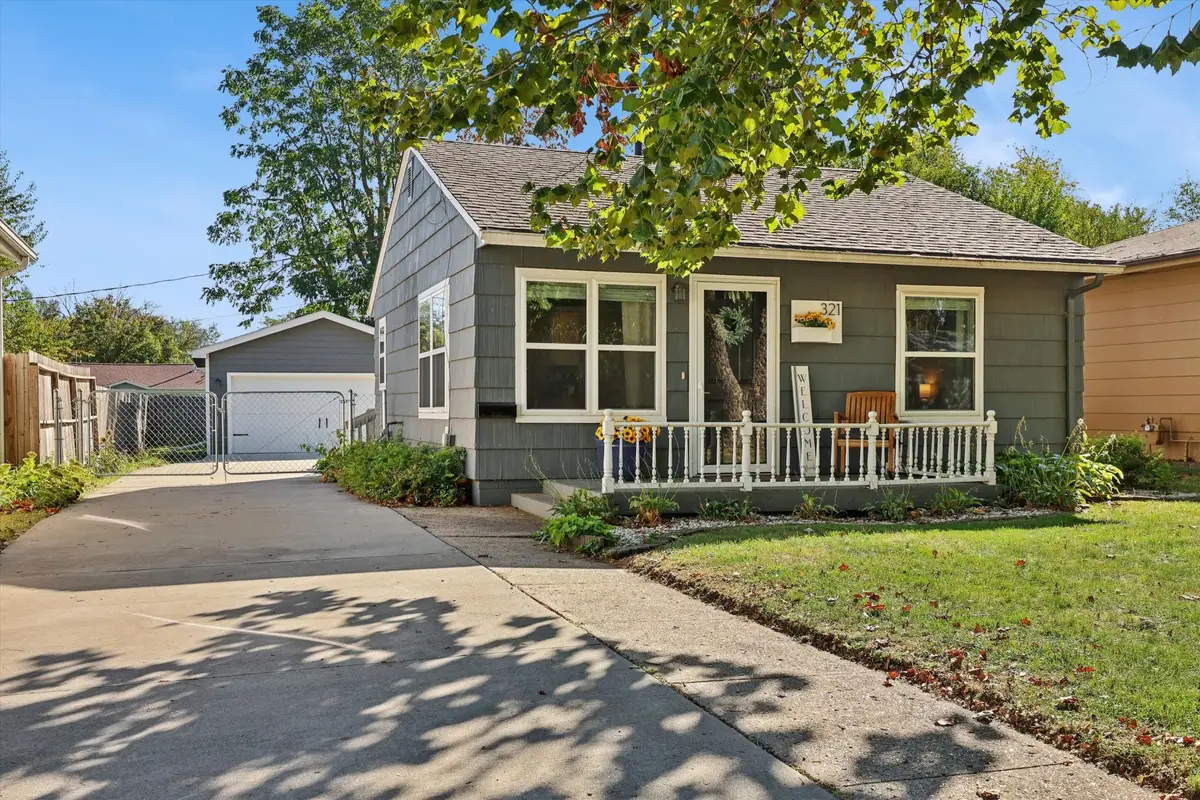 321 SW Des Moines Street, Ankeny, IA 50023 - Image #1