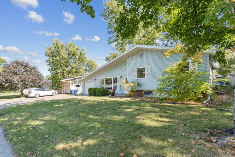 1104 Hazel Street, Pella, IA 50219 - Image #3