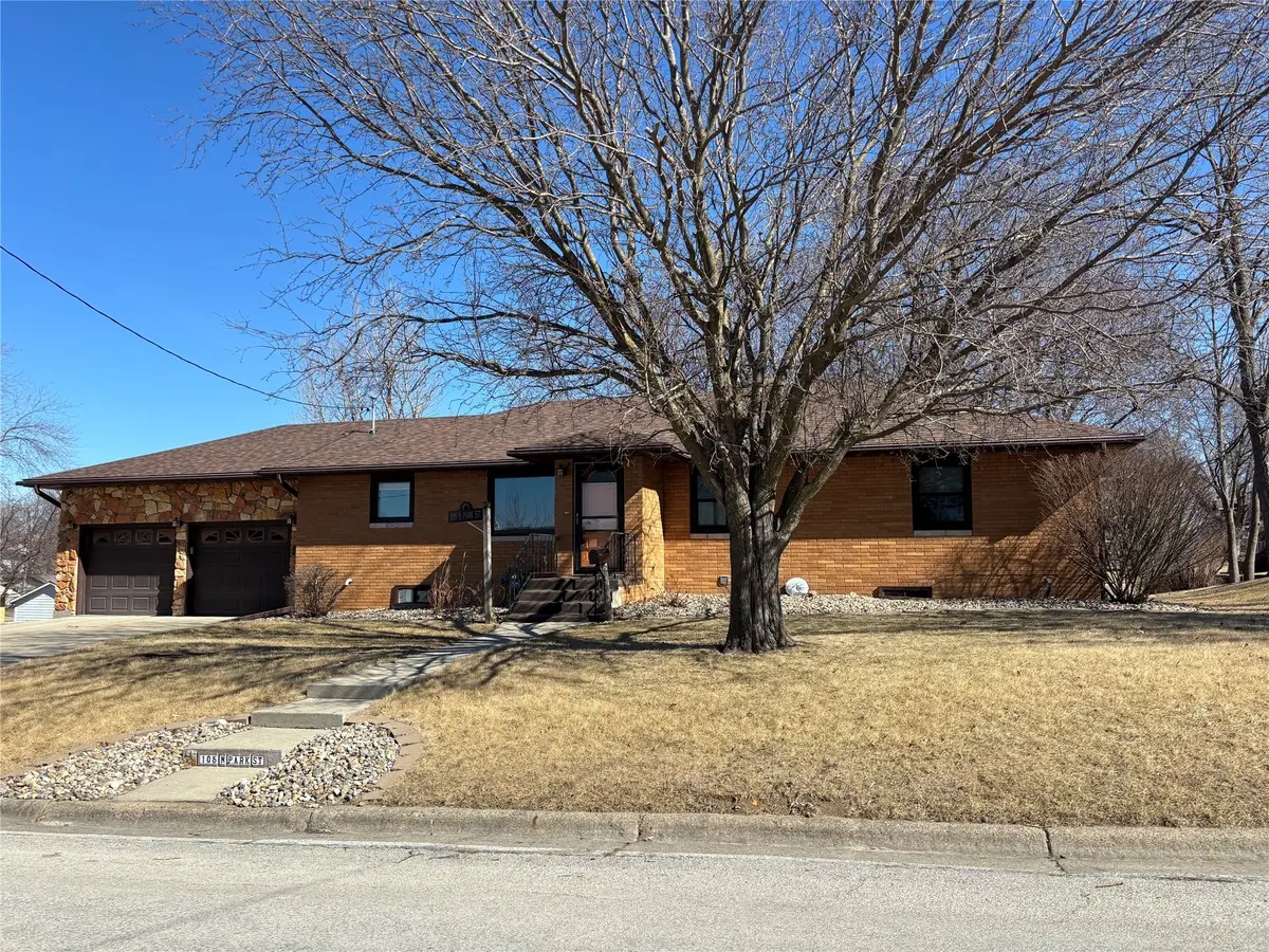 105 N Park Street, Creston, IA 50801 - #1